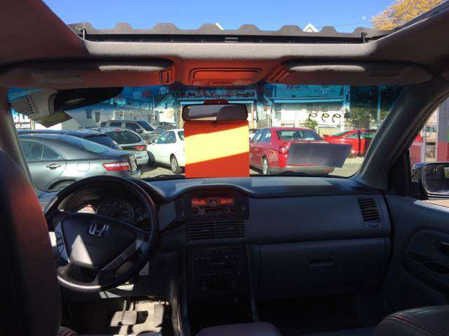 2005 Honda Pilot 4dr EX-L 4WD SUV w/Leather